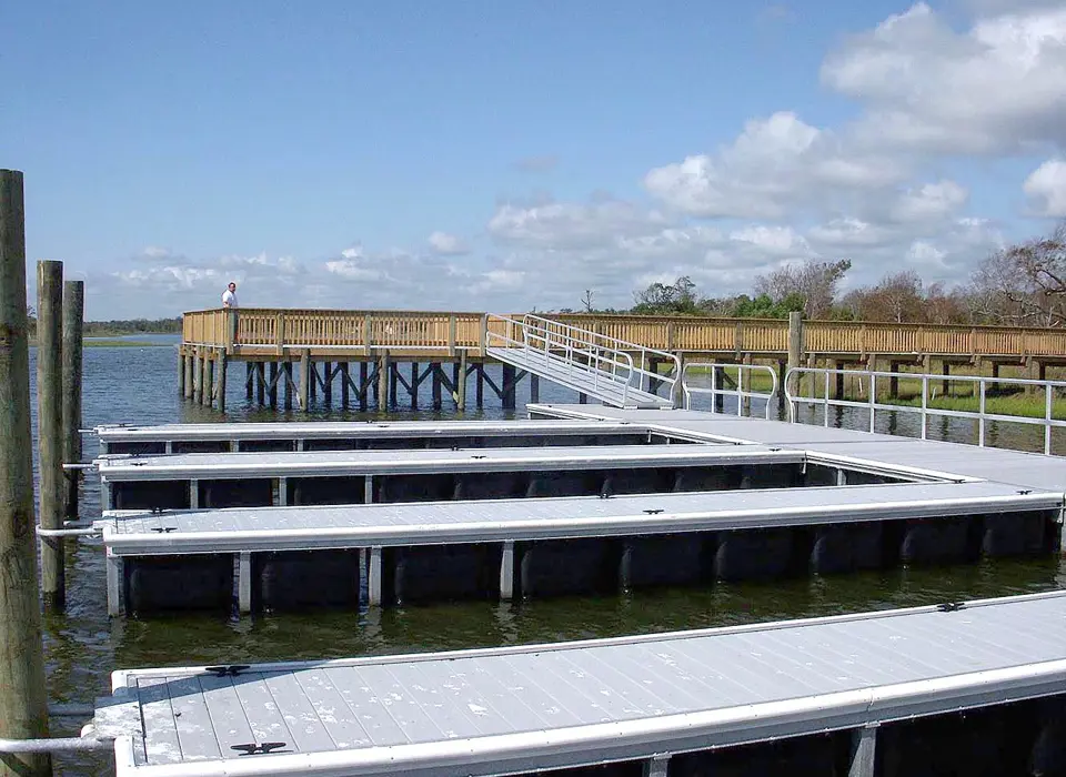 gallery-docks_003.jpg